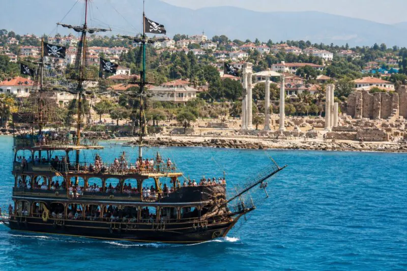 Ancient Side Pirate Boat with Lunch & Drinks